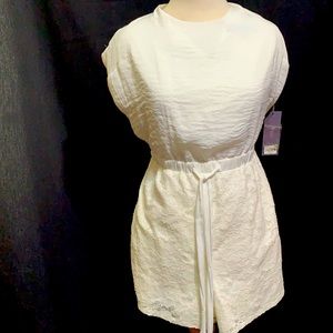 Jennifer Lopez Size 12 White Romper  (NEW)